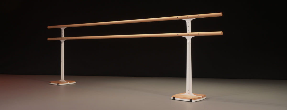 Freistehende mobile PRO Ballettstange mit Doppelholm für professionelle Tanzstudios